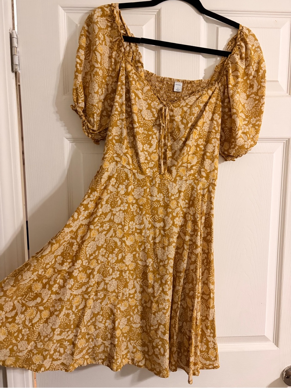 Old Navy Mustard Yellow Floral Puff Sleeve Mini Dress